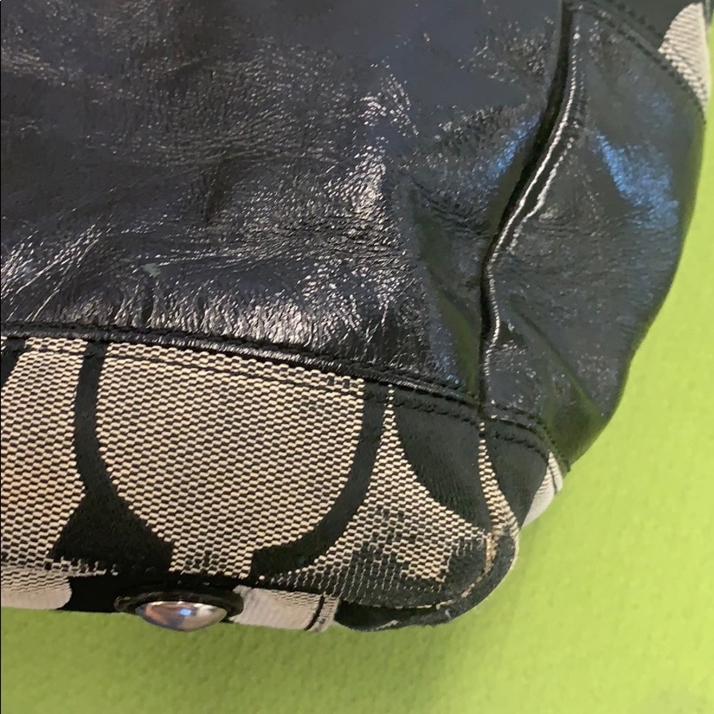 Large Coach Bag - Picture 6 of 7